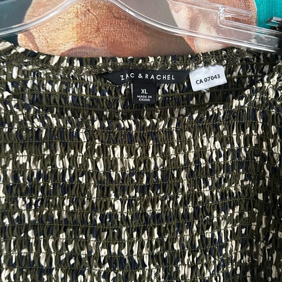 Zac & Rachel Green and Cream Smocked Blouse XL - Picture 4 of 16